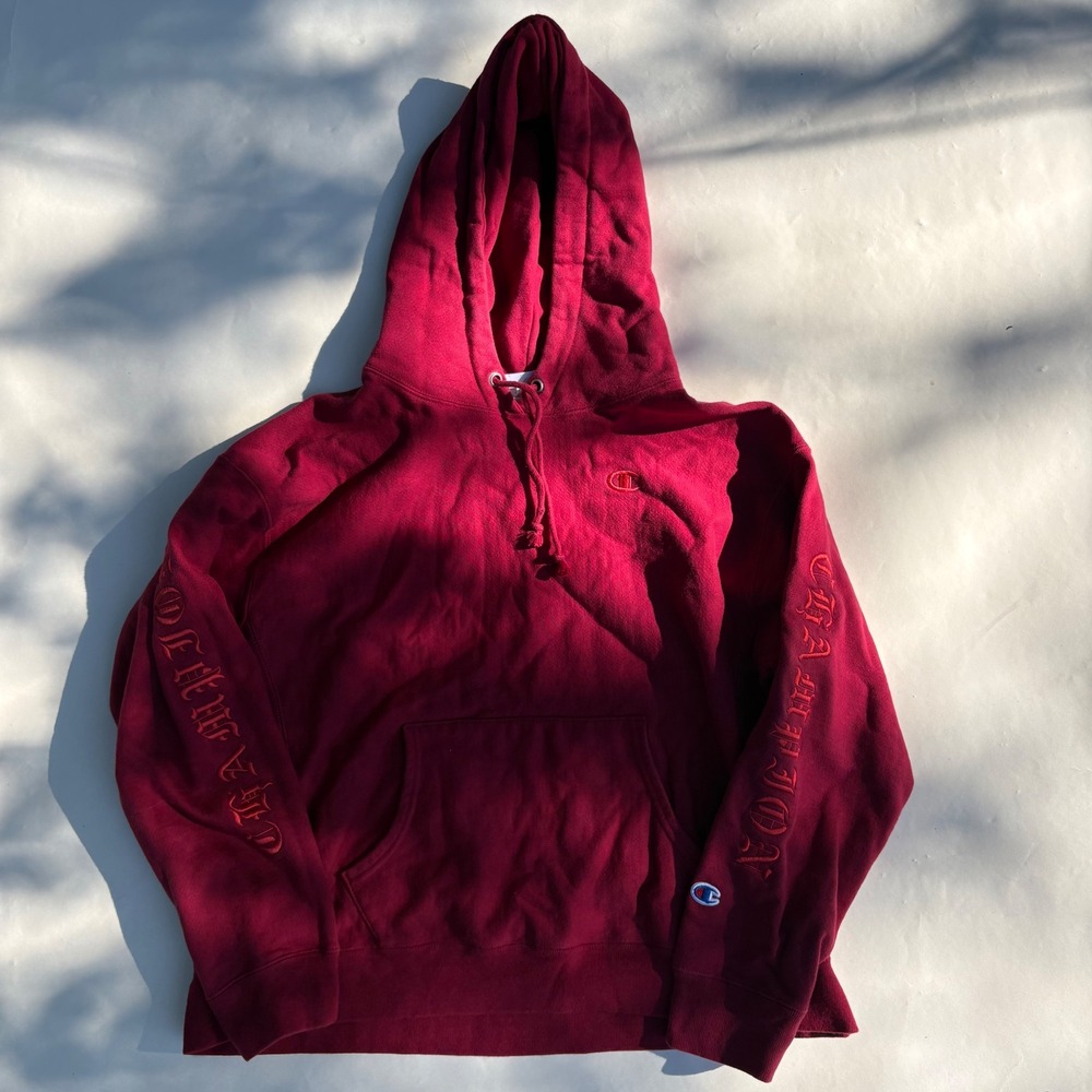 Champion Reverse Weave Hoodie Kids XL Burgundy Gothic Script Sleeve Pullover
